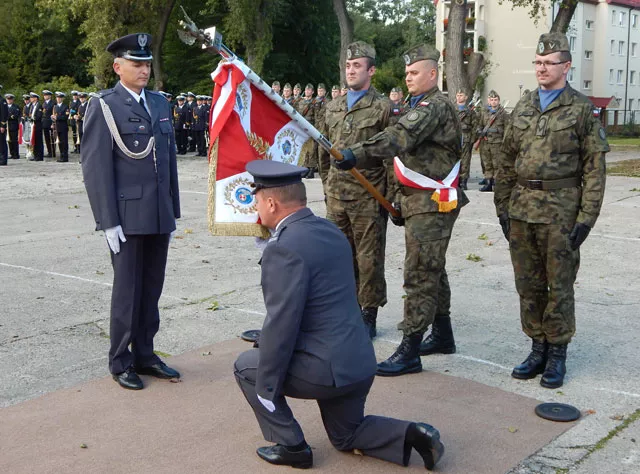 Przekazanie dowodzenia.