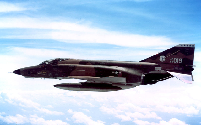 Samolot RF-4C.