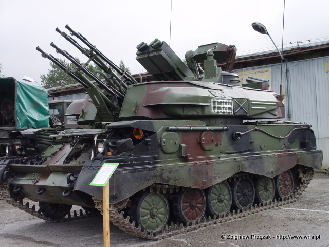 Zestaw artyleryjsko-rakietowy ZSU 23-4 MP. Zestaw artyleryjsko-rakietowy ZSU 23-4 MP.