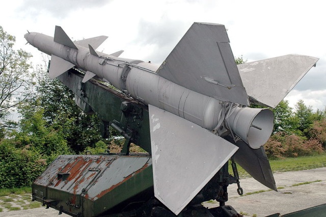 Wrzutnia rakiet PZR SA-75 Dzwina. Wrzutnia rakiet PZR SA-75 Dzwina.